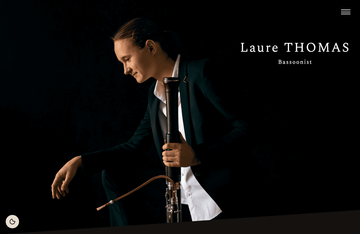 Laure Thomas desktop preview
